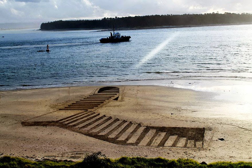 Mind-Bending 3D Beach Art By NZ Artist Jamie Harkins