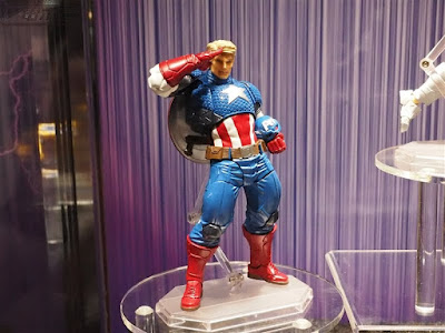 Amazing Yamaguchi Revoltech Captain America