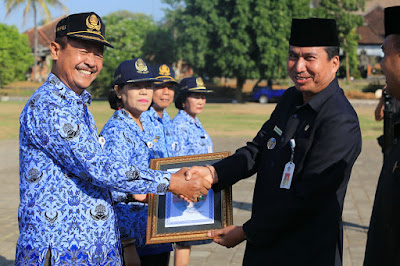 Pjs. Bupati Wayan Sugiada Pimpin Peringatan Hari Lahir Pancasila