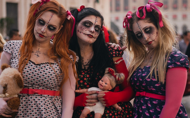 3 women dressed as zombies