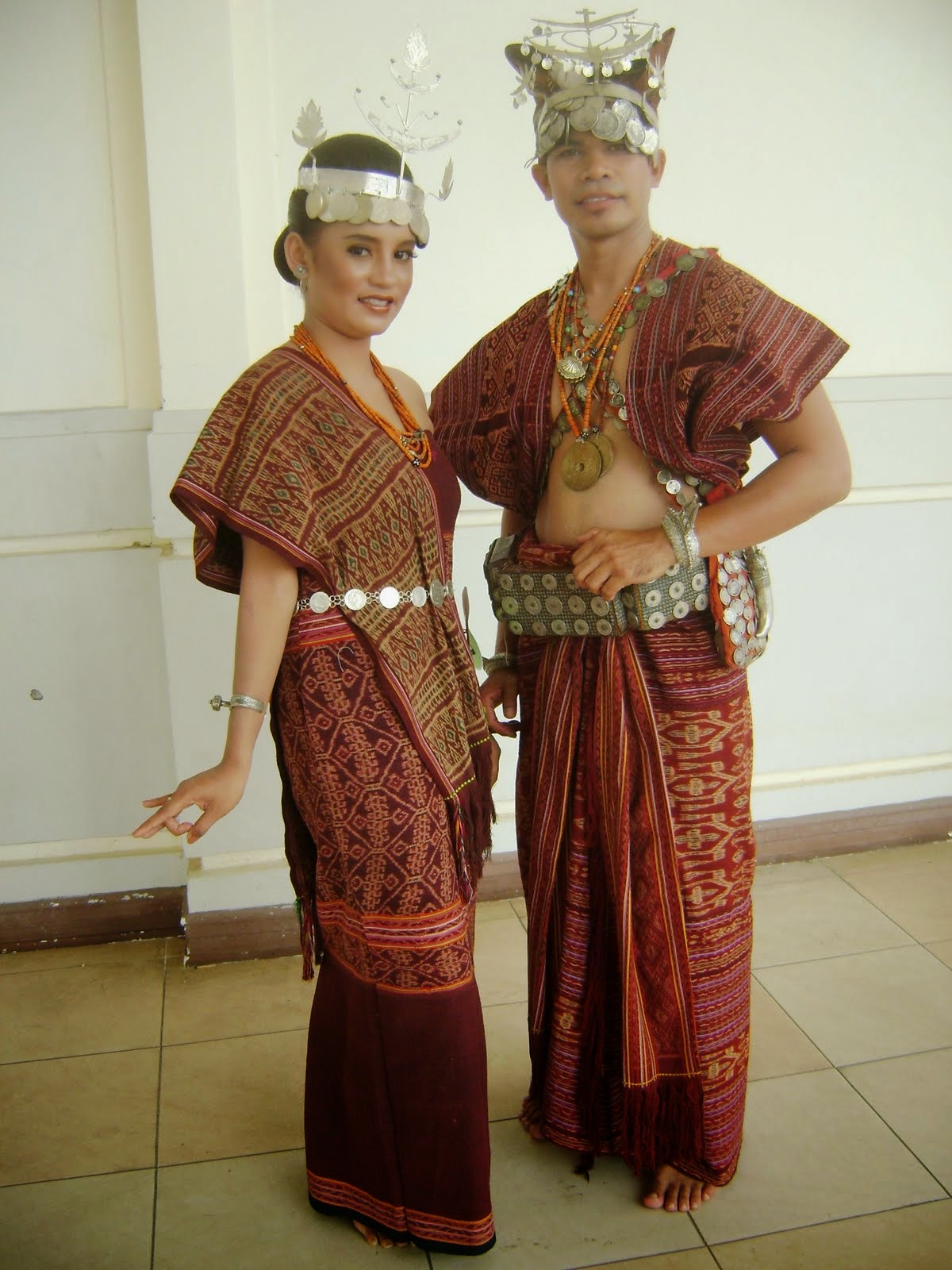 about fashion Pakaian  Adat  Nusantara