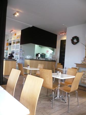 Cafe Alter店内