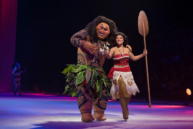 Disney on Ice presents Dream Big review - Moana and Maui 