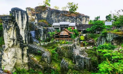 Tempat Wisata di Lamongan Paling Menarik, Memukau dan Asyik