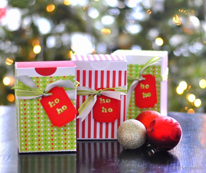 Peppermint Chex Mix and DIY Favor Boxes