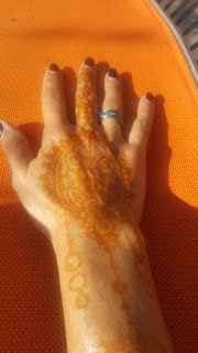 Tatuaggio all'henné, il giorno dopo