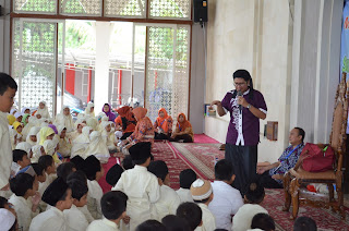 Kak Tony Mendongeng di SDI Azahra Vila Dago Pamulang