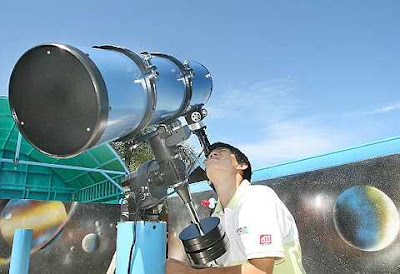 Vantage point: A restaurant owner has joined forces with USM's Astronomy Club to build an observatory for amateurs at his hilltop eatery in Bukit Genting, Penang.