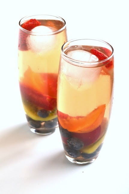 Peach Green Tea Sangria