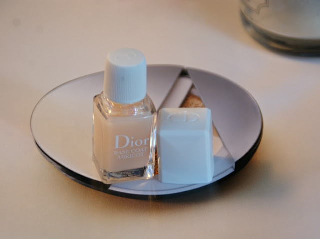 #Dior #nailpolish #beautyblogger #USAblogger #ninasstyleblog #mayfavorites