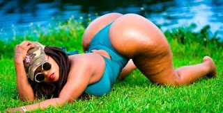 Botswana Singer, Lorraine Lionheart Shakes Up The Internet With Mind-Blowing Poses.