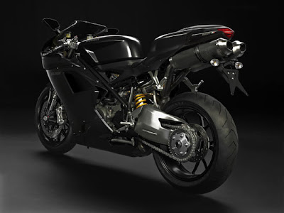 Ducati 848 2010 motorcycle picture