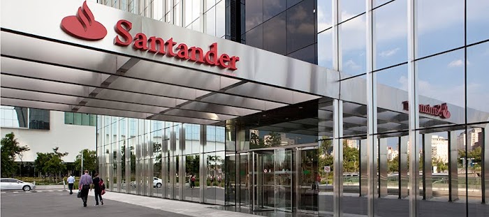 Santander fará aumento de capital de 7 bi de euros, estima lucro de 3,6 bi no 1º semestre