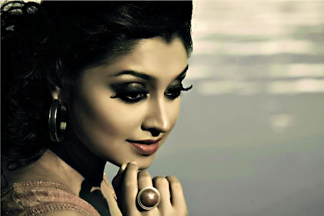 South Indian Actress Sija Rose Cute Closeup Photoshoot