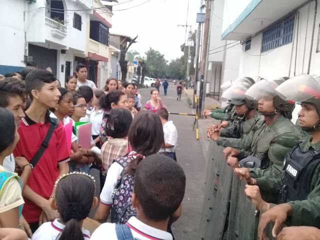 FundaRedes documenta violaciones de derechos a más de 8 mil niños y pacientes con el cierre de frontera.