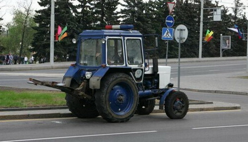 funny police pictures. Funny model police car