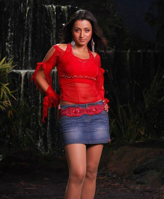 thrisha spicy from new movie photo gallery