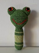 http://www.ravelry.com/patterns/library/dieren-rammelaar---animal-rattle