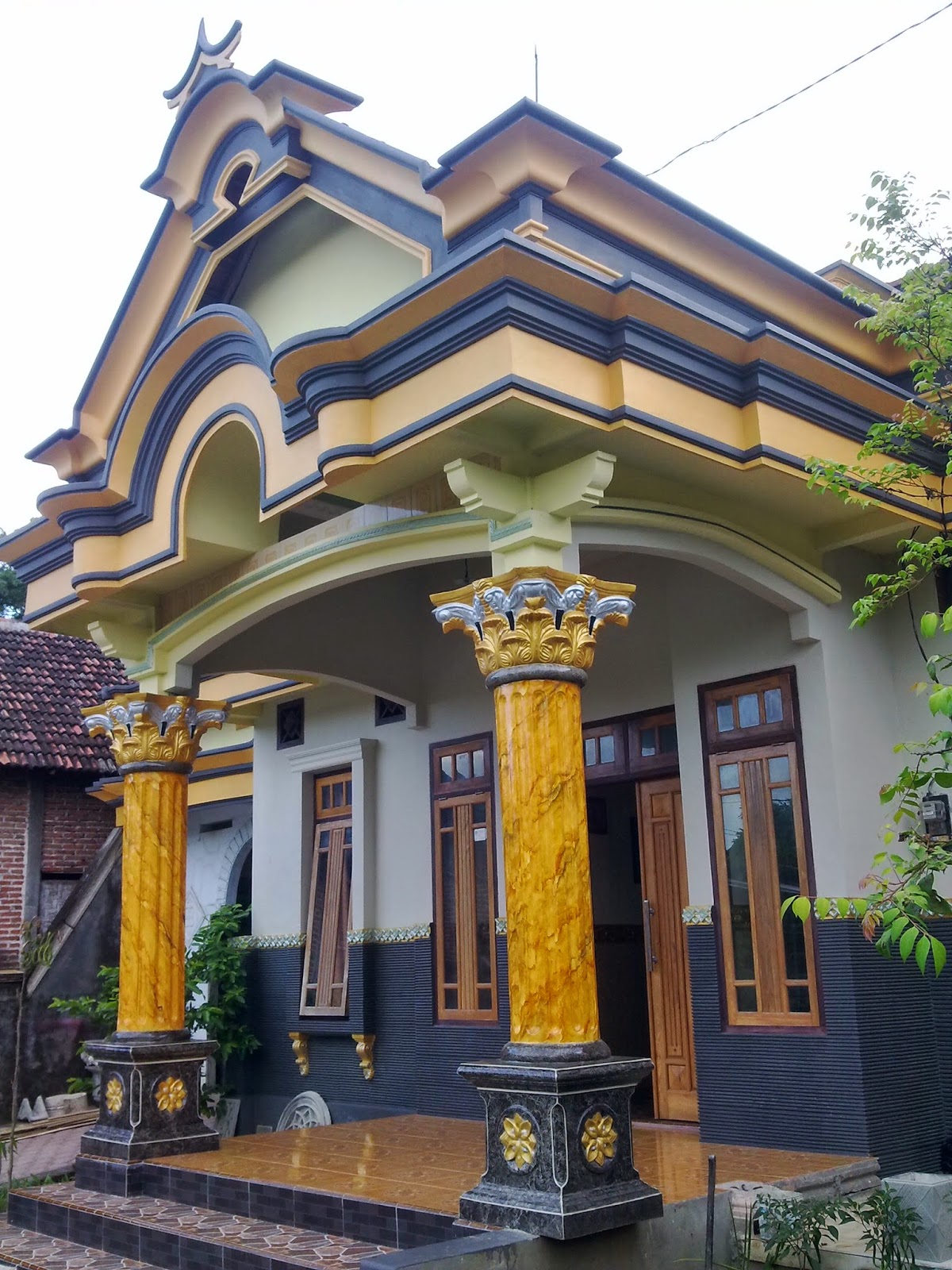 Lisplang Teras Rumah Desa Desain Rumah