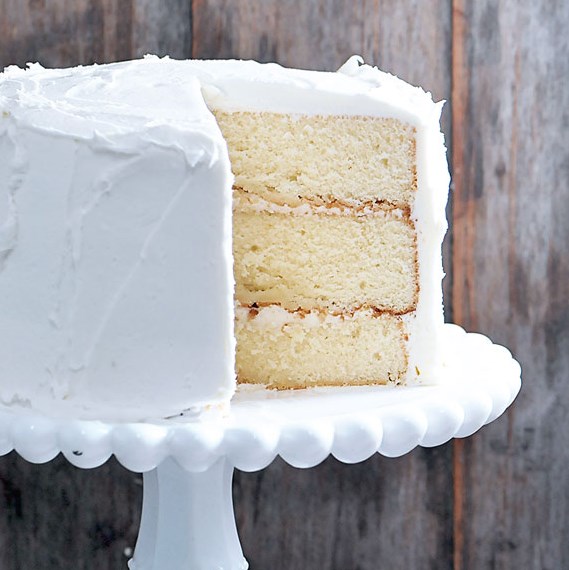 The Best White Cake Recipe {Ever} #WhiteCake #Cake