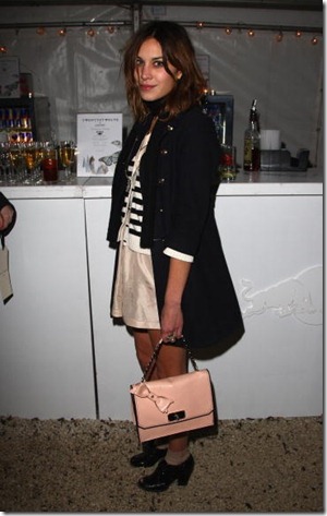 twenty8twelve-london-fashion-week-2009-front-row
