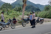 Kapolsek Pining, Perintahkan Personel Polsek laksanakan Patroli Guantibmas Di Wilayah Hukum Polsek Pining 