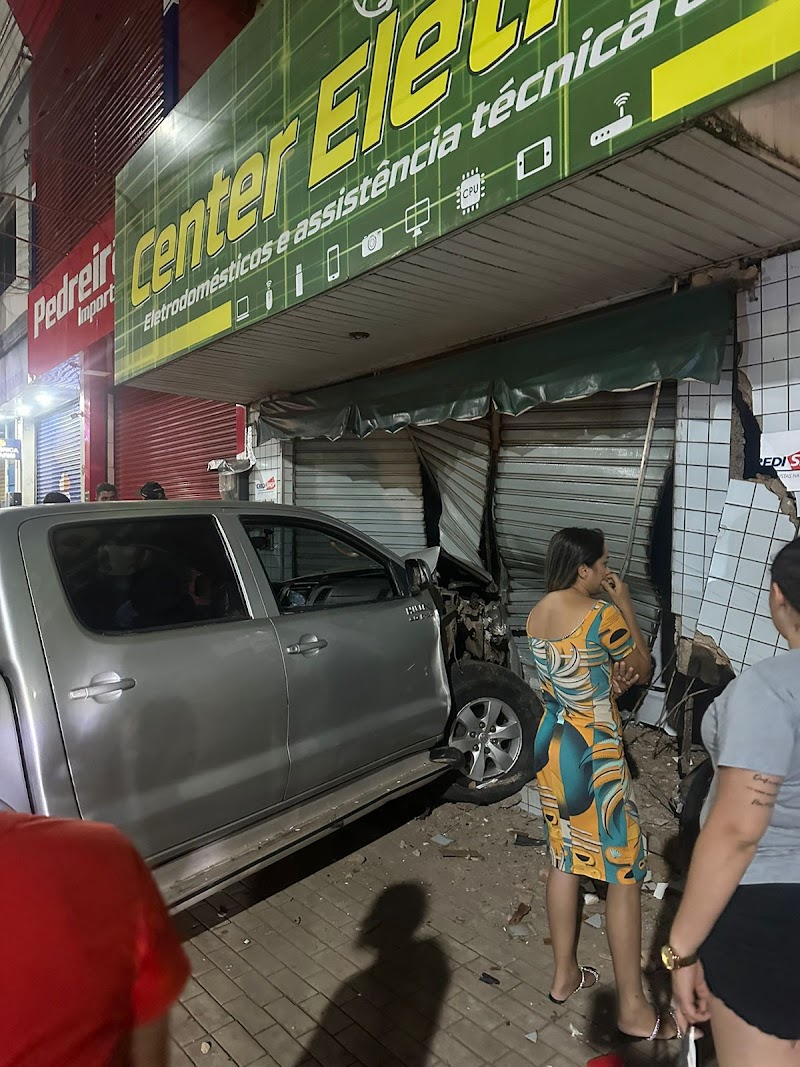 Acidentes são registrados na Avenida Rio Branco em Pedreiras 