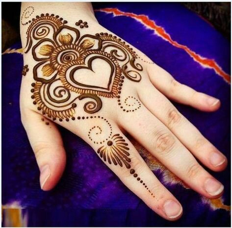 15 Pretty Heart Mehndi Designs For Hands To Try This Year Bling