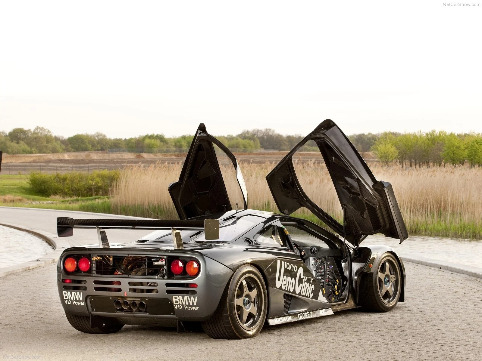 Hình ảnh siêu xe McLaren F1 GTR 1995 & nội ngoại thất