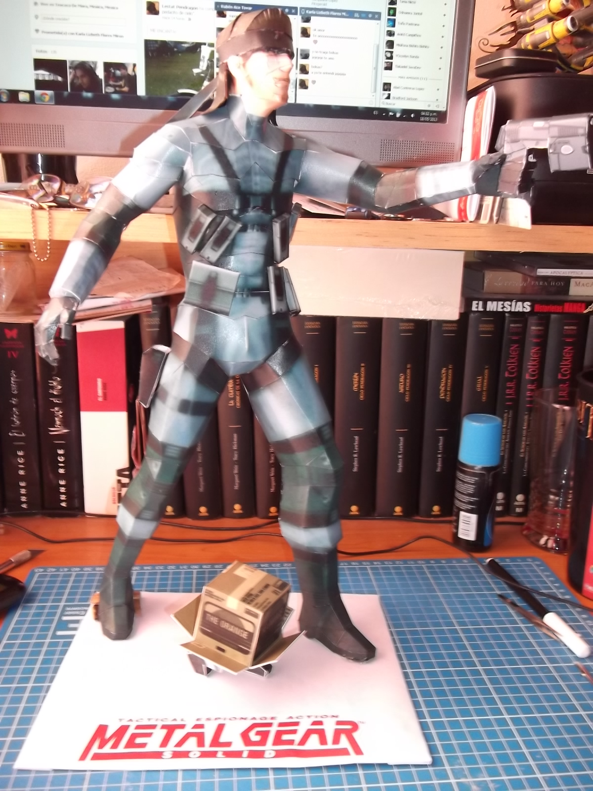 Solid Snake Papercraft