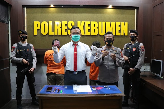 Diringkus Polisi Pengrajin Telor Asin Karena Konsumsi Sabu