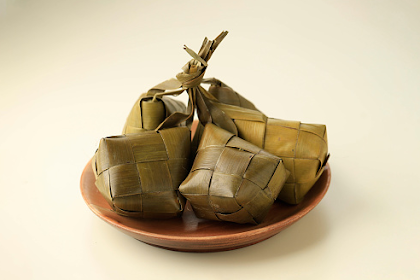 Ketupat: Makanan Tradisional Lebaran yang Wajib Dicicipi