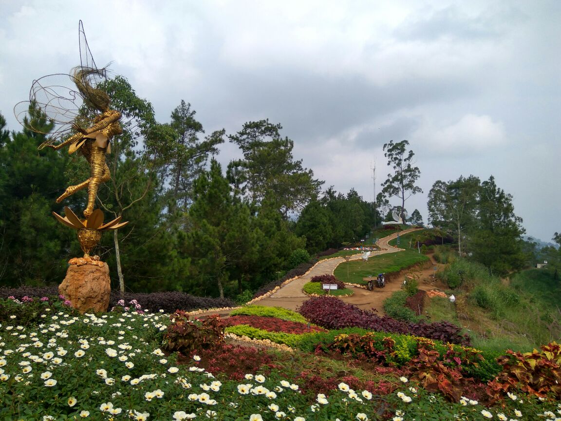 Guide Batu Malang Taman Langit Gunung banyak