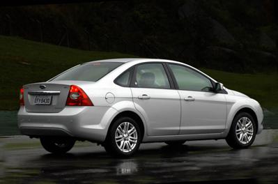 10  Ford Focus Sedan