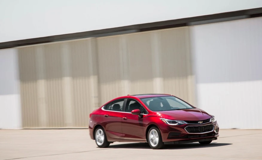 Đánh giá xe Chevrolet Cruze 2016