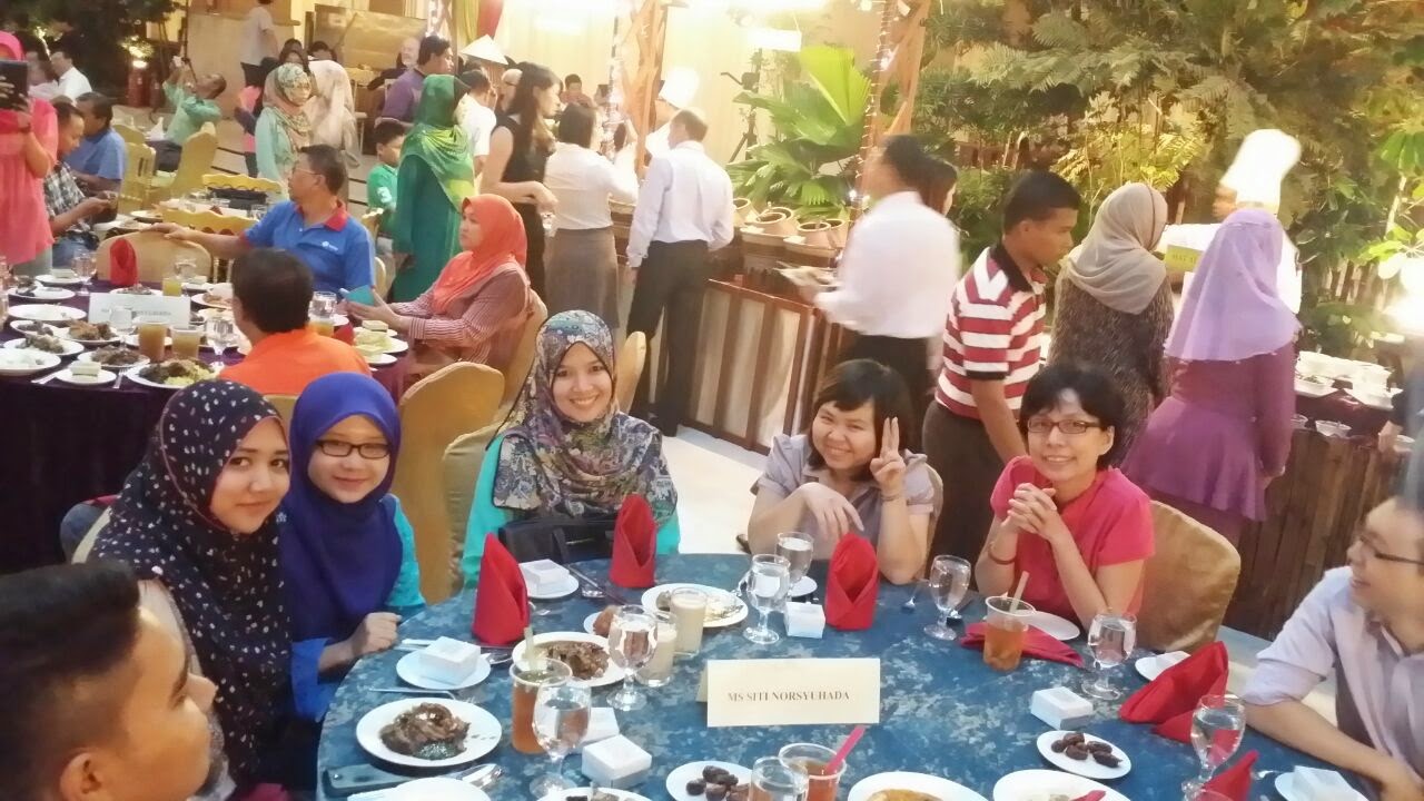 !~ThEy CaLL Me MoMmY~!: Company Iftar - Buffet Ramadhan 