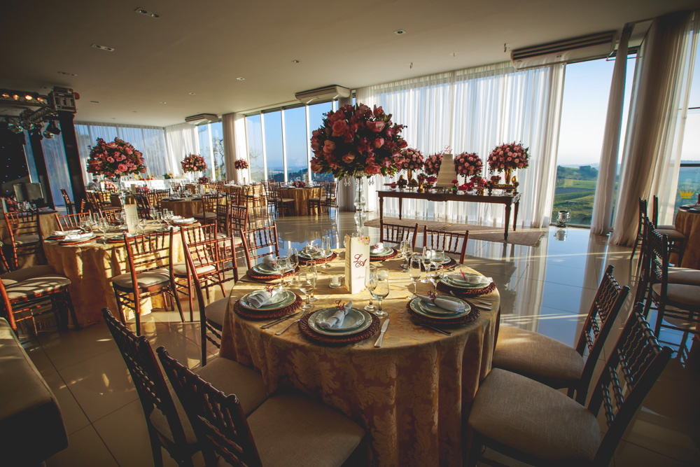 Decoração de casamento no campo Villa Sansu