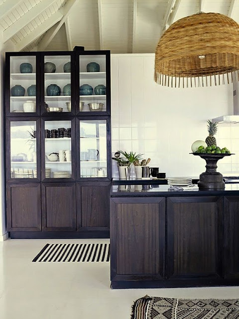 A touch of Luxe: A luxe St. Barths kitchen...