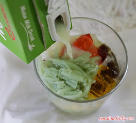 Rainbow Cendol Melon Milk, malaysia cendol recipe, Dessert Recipe, Dessert, Malaysia Dessert, Recipe, pokka, pokka milk, pokka melon milk, pokka malaysia