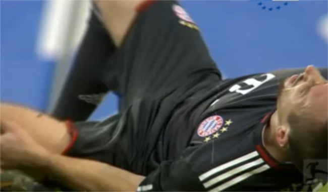  vidéo blessure Ribéry 15 janvier 2011 : Bayern vs Wolfsburg 