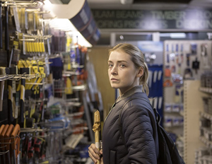 Sarah Bolger en el supermercado