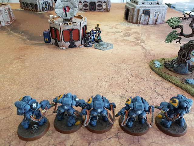 Warhammer 40k battle report - Eternal War - Vital Intelligence - 1500 points - Inquisition and Militarum Tempestus vs Space Wolves