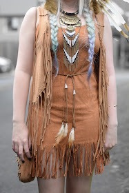 Sammi Jackson - DIY American Indian Outfit 