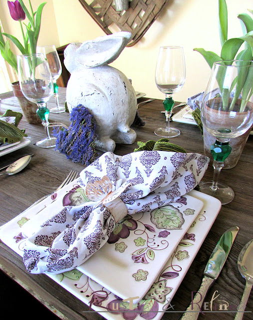 Spring tablescape with pretty colors 