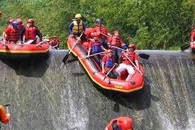 arung jeram rafting cisadane sukabumi