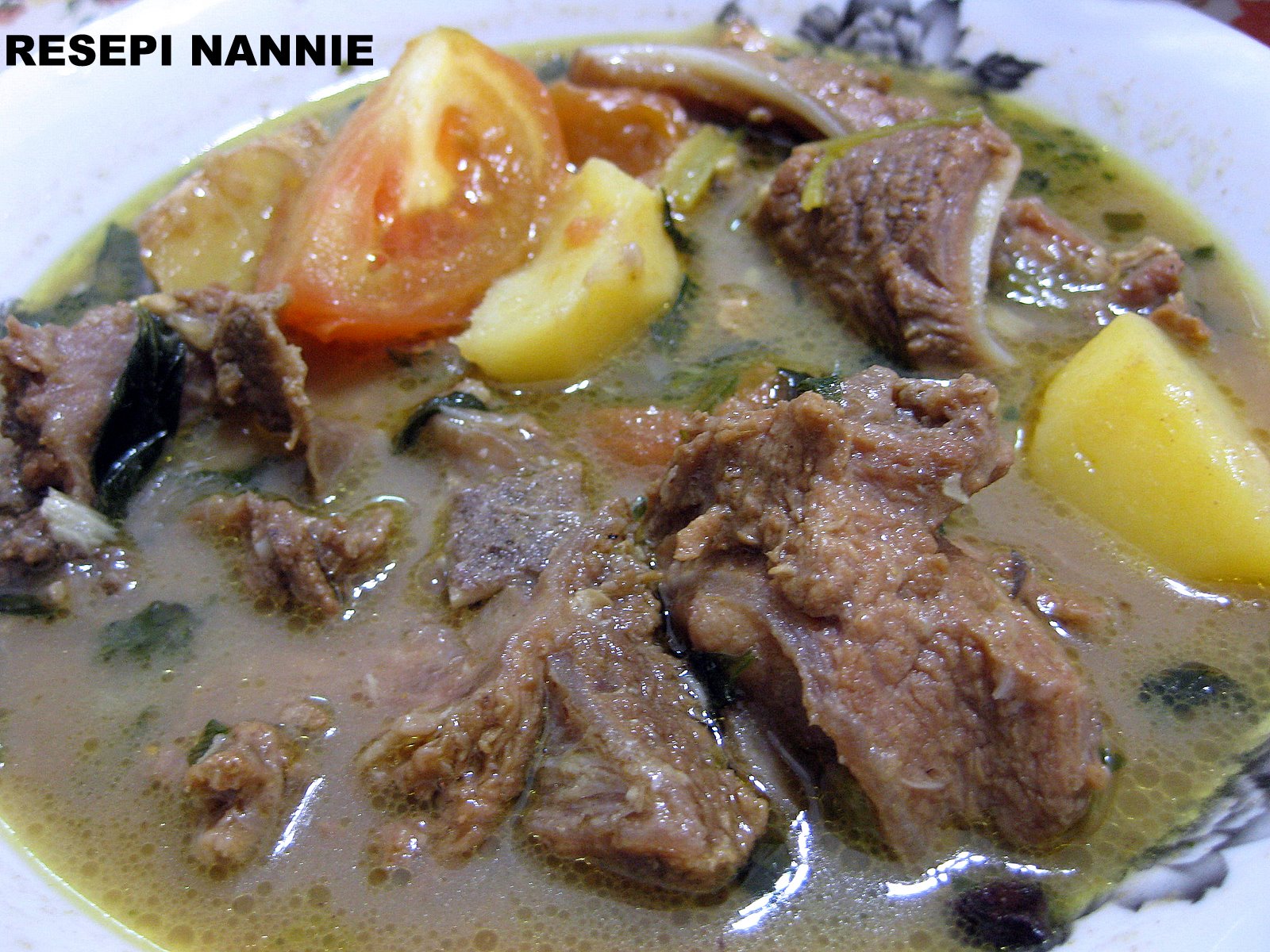 RESEPI NANNIE: Sup daging Siam