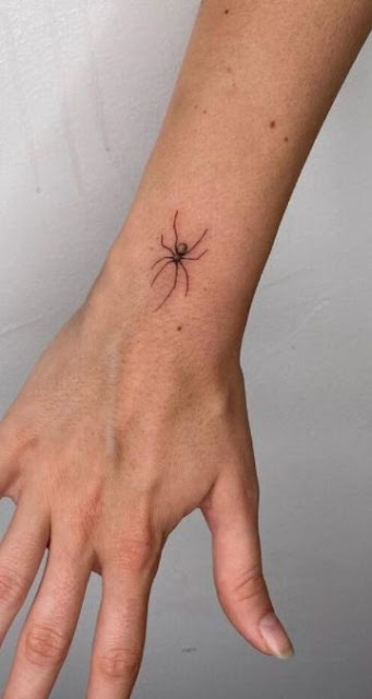 Tatuagem de aranha - 30 fotos e modelos femininos