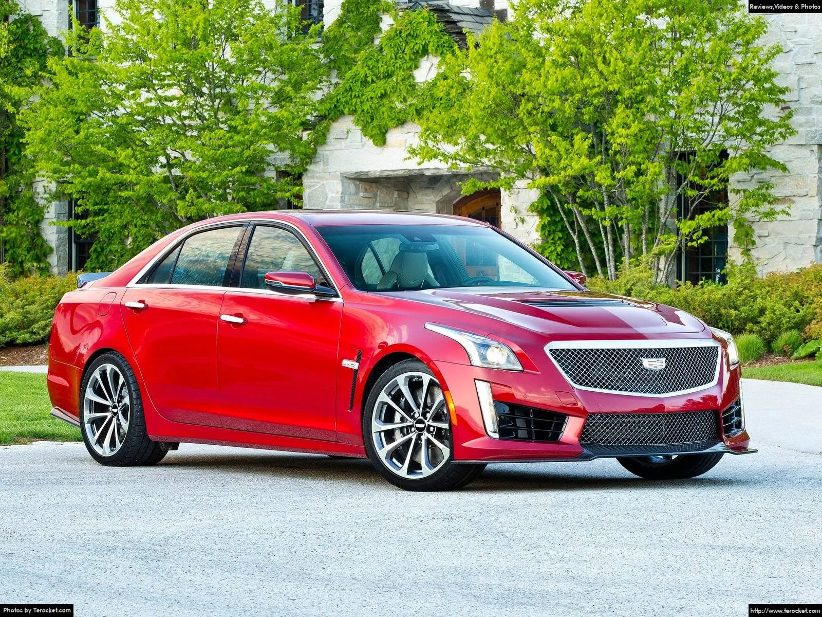 Hình ảnh xe ô tô Cadillac CTS-V 2016 & nội ngoại thất