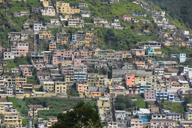 El Panecillo hill view colored houses