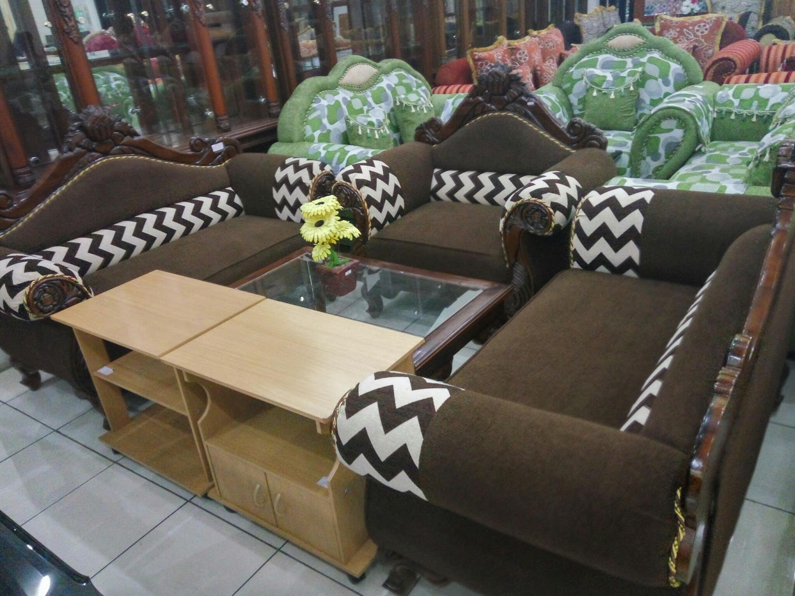 KREDIT FURNITURE DAN MEBEL